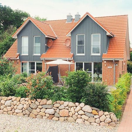 Ferienhaus-Ostseehus 호바흐트 외부 사진