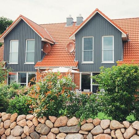 Ferienhaus-Ostseehus 호바흐트 외부 사진