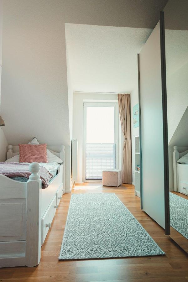 Ferienhaus-Ostseehus 호바흐트 외부 사진